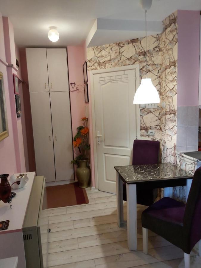 Studio Keti Belgrado Esterno foto